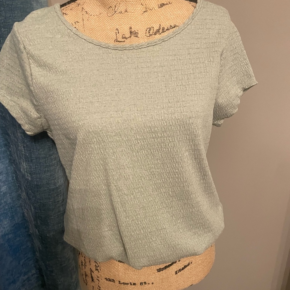 Willow and root top size medium